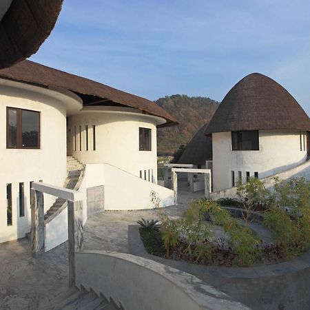 Lemon Tree Premier, Corbett Otel Ramnagar  Dış mekan fotoğraf