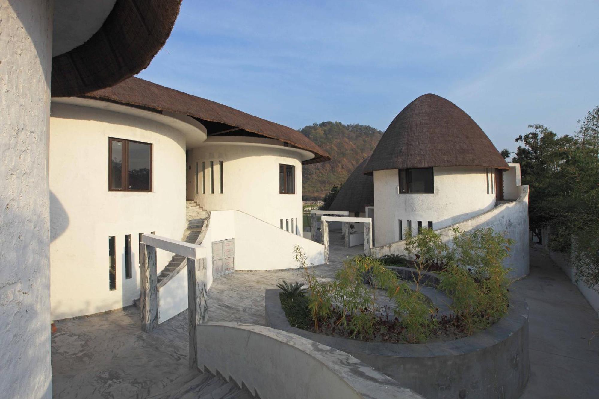 Lemon Tree Premier, Corbett Otel Ramnagar  Dış mekan fotoğraf