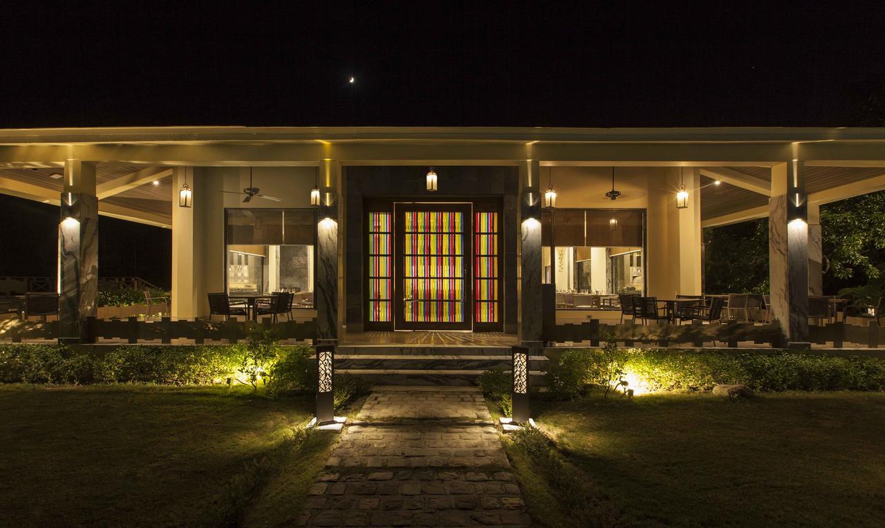 Lemon Tree Premier, Corbett Otel Ramnagar  Dış mekan fotoğraf